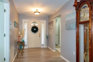 2124 GLEN HEIGHTS PLACE, LAKELAND, FL 33813 - MLS#MFRL4958760