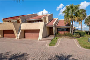 2 CASARENA COURT, WINTER HAVEN, FL 33881 - MLS#MFRL4958770