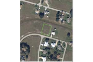 516 GLEN MAR CIRCLE, SEBRING, FL 33876 - MLS#MFRL4958796