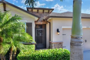 5828 MARSH LANDING DRIVE, WINTER HAVEN, FL 33881 - MLS#MFRL4958953