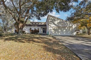 1902 Indian Trails Ct, LAKELAND