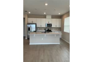 807 BALLANTYNE DRIVE, LAKE WALES, FL 33898 - MLS#MFRL4958963