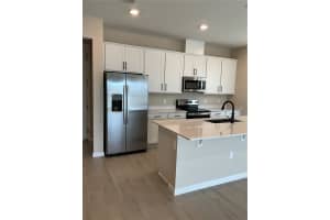 807 BALLANTYNE DRIVE, LAKE WALES, FL 33898 - MLS#MFRL4958963