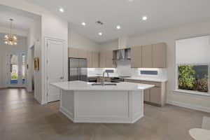 7826 LAKE JAMES BOULEVARD, LAKELAND, FL 33810 - MLS#MFRL4958971