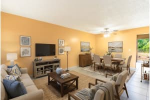 140 AVENUE W NW #2, WINTER HAVEN, FL 33881 - MLS#MFRL4958973