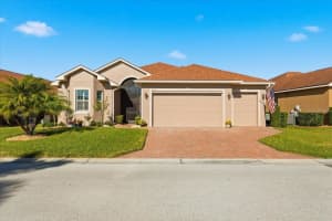 4033 PHOENICIAN WAY, WINTER HAVEN, FL 33884 - MLS#MFRL4958996