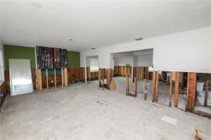 8100 OVERLOOK PLACE, ST PETERSBURG, FL 33702 - MLS#MFRL4959012