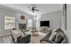 2409 JENNA LN, LAKELAND, FL 33813 - MLS#MFRL4959019