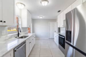 124 SHELLEY DRIVE, WINTER HAVEN, FL 33884 - MLS#MFRL4959020