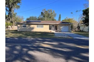 2208 LAKE BOULEVARD, WINTER HAVEN, FL 33881 - MLS#MFRL4959022