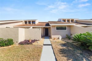 5225 Imperial Lakes Blvd #22, MULBERRY 5225 Imperial Lakes Blvd #22, MULBERRY