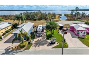 3268 FISH HAWK DRIVE, POLK CITY, FL 33868 - MLS#MFRL4959054