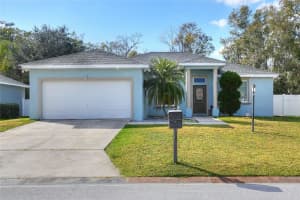1703 OAKWOOD ESTATES DRIVE, PLANT CITY, FL 33563 - MLS#MFRL4959072