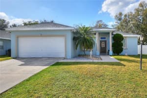 1703 OAKWOOD ESTATES DRIVE, PLANT CITY, FL 33563 - MLS#MFRL4959072