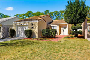 109 Las Flores, WINTER HAVEN 109 Las Flores, WINTER HAVEN