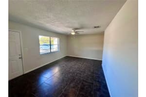 101 VOSS COURT, SEBRING, FL 33876 - MLS#MFRL4959114