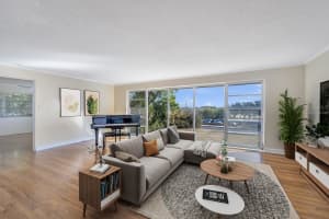 2917 BUCKINGHAM AVENUE, LAKELAND, FL 33803 - MLS#MFRL4959132