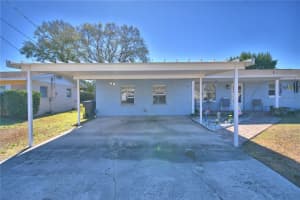 2410 CENTRAL AVENUE, WINTER HAVEN, FL 33880 - MLS#MFRL4959194