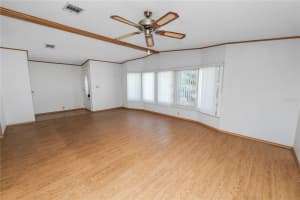 1706 FOX HILL DRIVE, LAKELAND, FL 33810 - MLS#MFRL4959201