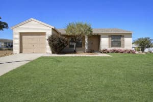 6121 Kittiwake Dr, LAKELAND