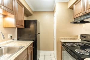 118 OAK CREST DRIVE, WINTER HAVEN, FL 33881 - MLS#MFRL4959244