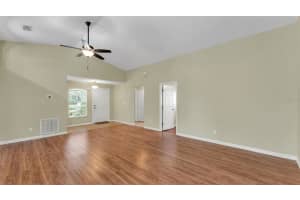 3588 RALEIGH DRIVE, WINTER HAVEN, FL 33884 - MLS#MFRL4959265