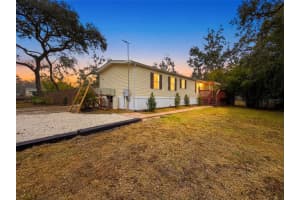 37680 OAK FORREST DRIVE, DADE CITY, FL 33523 - MLS#MFRL4959274