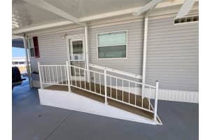 6086 SOUTHERN OAKS DRIVE, WINTER HAVEN, FL 33884 - MLS#MFRL4959284