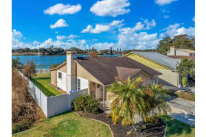 937 BUTTERCUP DRIVE, LAKELAND, FL 33801 - MLS#MFRL4959295