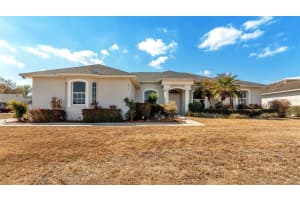 2246 Colony Club Dr, LAKELAND 2246 Colony Club Dr, LAKELAND