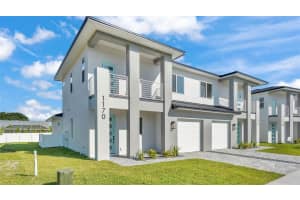 1170 WINDJAMMER DRIVE, LAKELAND, FL 33803 - MLS#MFRL4959391