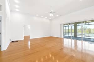 6779 HUNTINGTON HILLS BOULEVARD, LAKELAND, FL 33810 - MLS#MFRL4959465