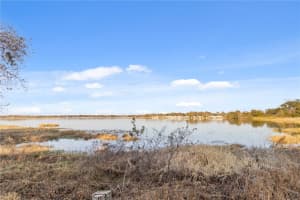 1836 CRYSTAL LAKE DRIVE, LAKELAND, FL 33801 - MLS#MFRL4959500