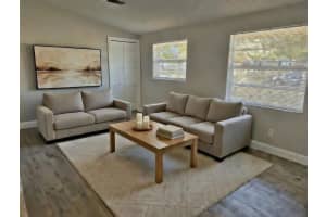 1919 ALEXANDER DRIVE, LAKELAND, FL 33803 - MLS#MFRL4959540