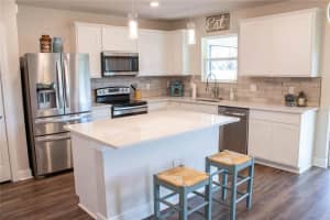 3887 SPRUCE CREEK DRIVE, LAKELAND, FL 33811 - MLS#MFRL4959557