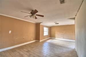 3715 OLD DIXIE HIGHWAY, AUBURNDALE, FL 33823 - MLS#MFRL4959559