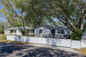 2813 59TH AVENUE, ST PETERSBURG, FL 33714 - MLS#MFRL4959596