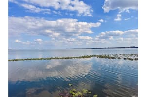 148 LAKE REEDY BOULEVARD, FROSTPROOF, FL 33843 - MLS#MFRL4959613