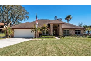 122 W Juliana Way, AUBURNDALE