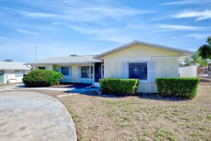4131 BIANCA STREET, SEBRING, FL 33872 - MLS#MFRL4959744