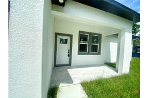 703 ASTON-MARTIN DRIVE, SEBRING, FL 33872 - MLS#MFRL4959770