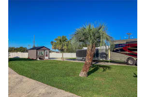 4905 SHORE LINE DRIVE, POLK CITY, FL 33868 - MLS#MFRL4959793