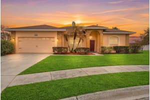 831 BRYSON LOOP, LAKELAND, FL 33809 - MLS#MFRL4959943