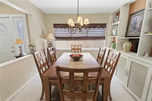 111 LAS FLORES, WINTER HAVEN, FL 33884 - MLS#MFRL4959947