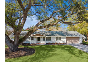 1528 HALLAM COURT, LAKELAND, FL 33813 - MLS#MFRL4959978