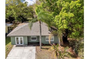 1339 FAIRWAY DRIVE, LAKELAND, FL 33801 - MLS#MFRL4960037