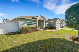 2352 TWIN LAKE VIEW ROAD, WINTER HAVEN, FL 33881 - MLS#MFRL4960041