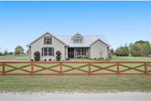 3212 E Merrin Rd, PLANT CITY