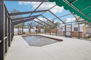 3865 DOVEHOLLOW DRIVE, LAKELAND, FL 33812 - MLS#MFRL4960055