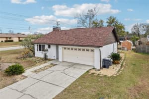 3865 DOVEHOLLOW DRIVE, LAKELAND, FL 33812 - MLS#MFRL4960055